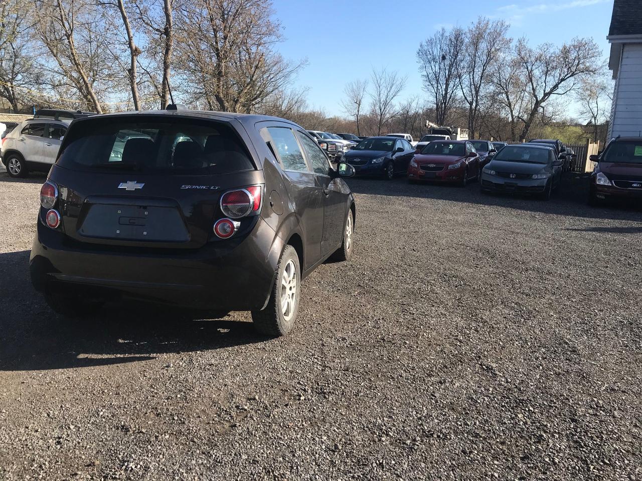 2016 Chevrolet Sonic LT - Photo #9