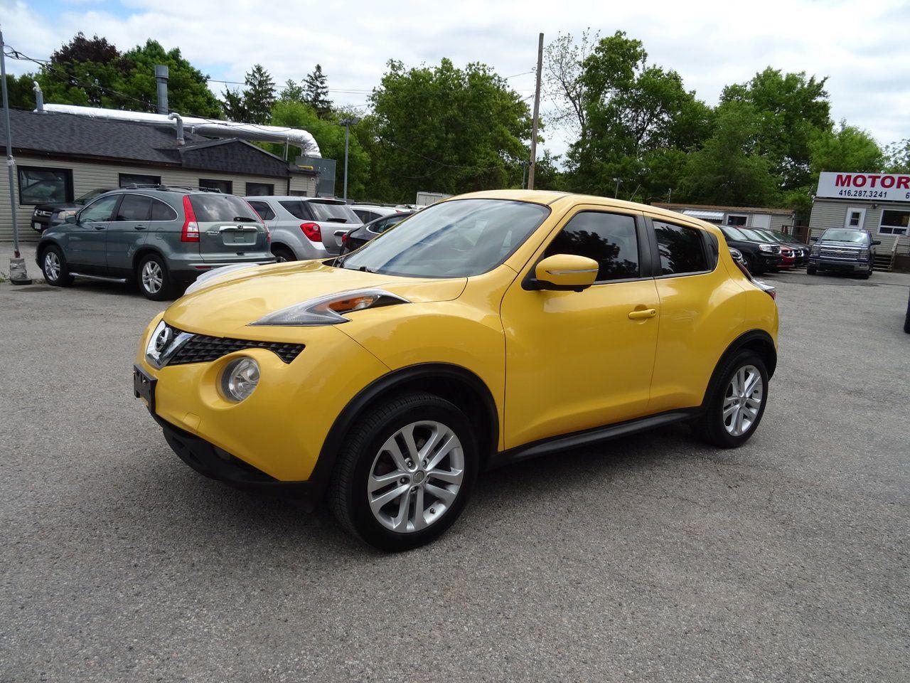 2017 Nissan Juke SV - Photo #2