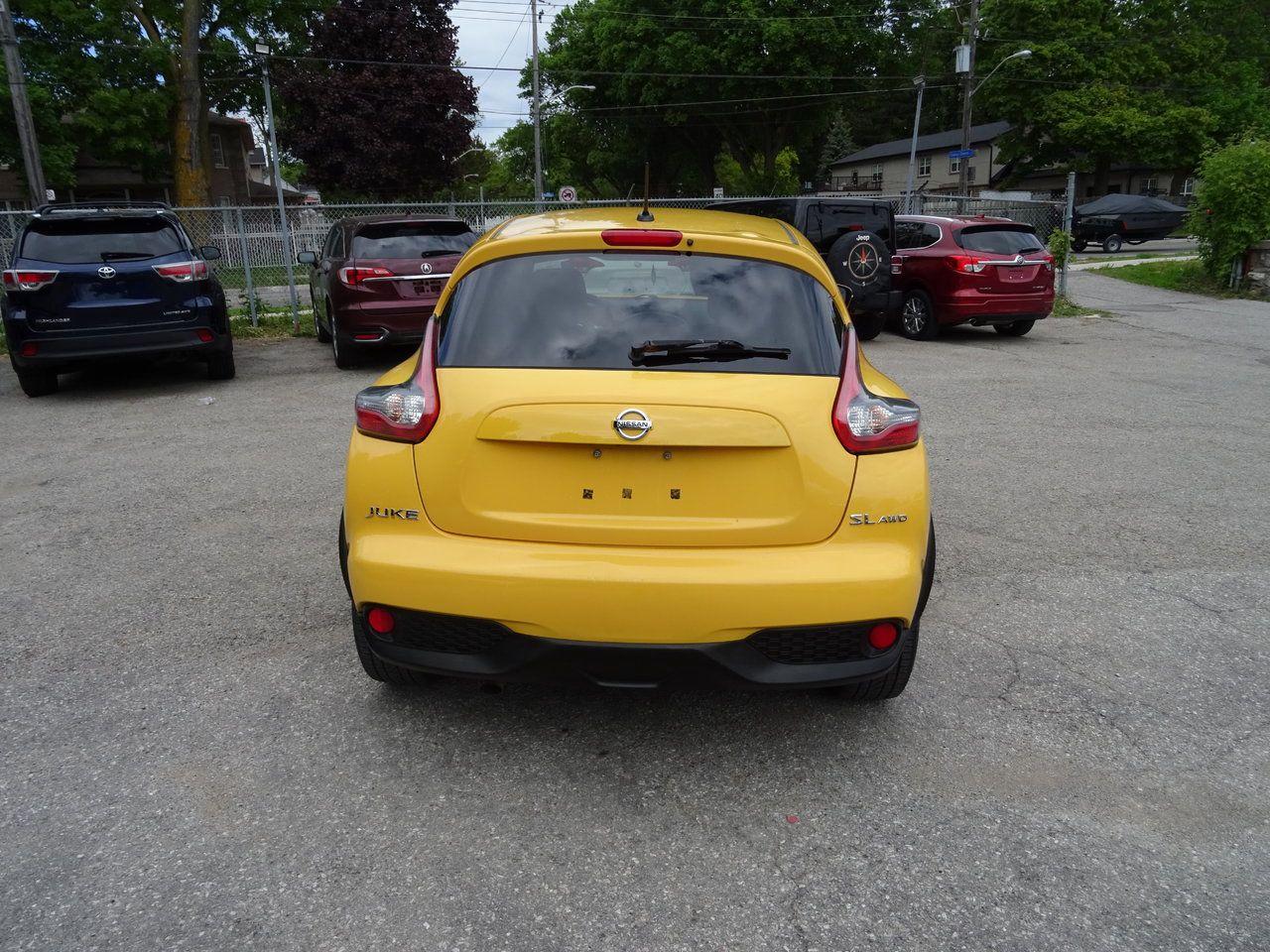 2017 Nissan Juke SV - Photo #7