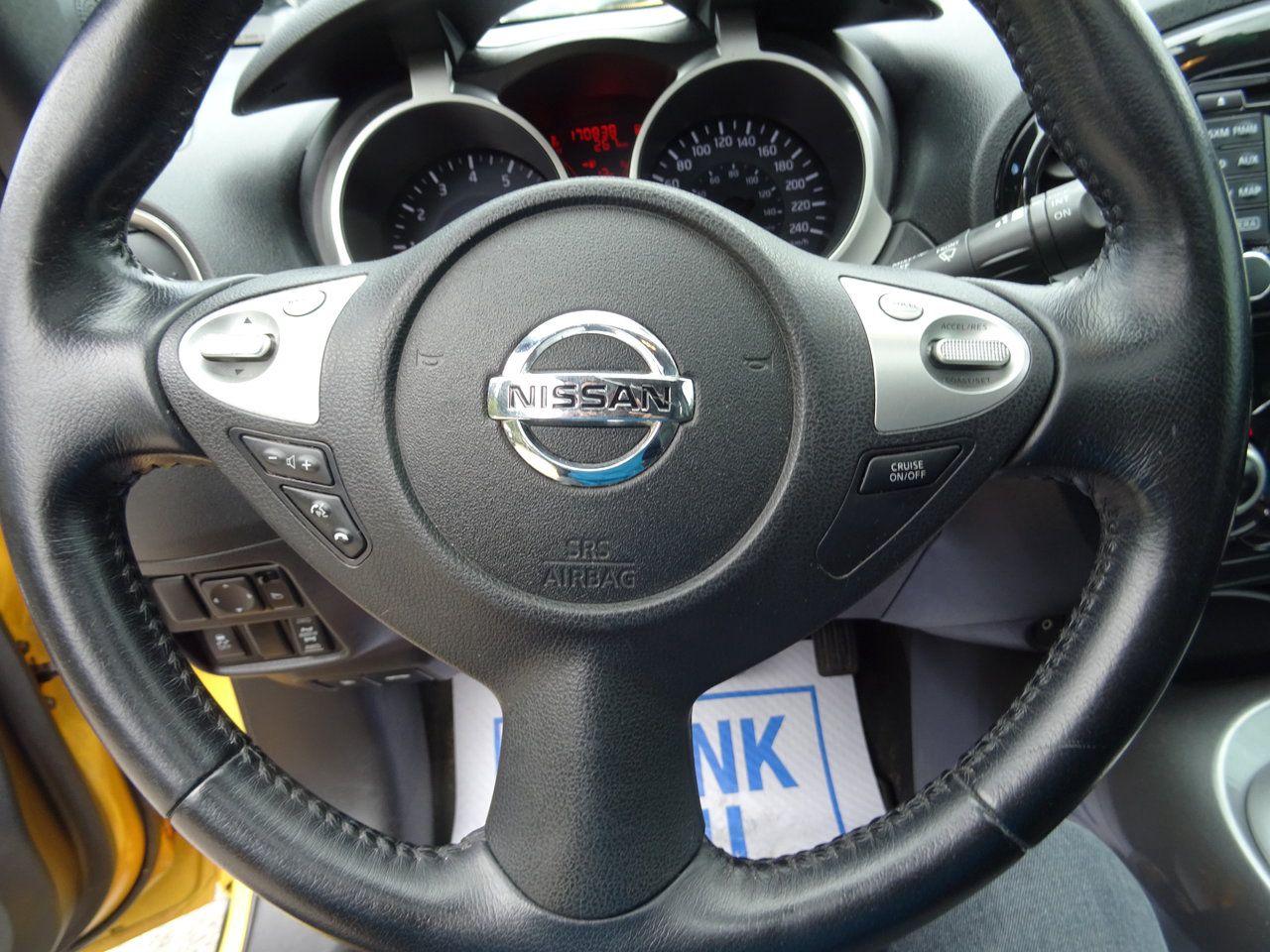 2017 Nissan Juke SV - Photo #11