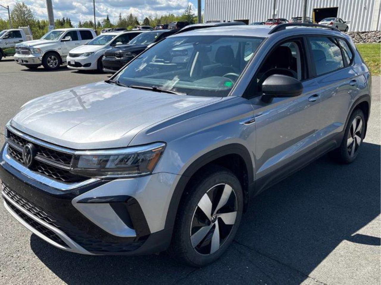 Used 2024 Volkswagen Taos Trendline 4Motion | Heated Seats + Steering | Carplay + Android | Blind Spot | Reverse Cam & More ! for sale in Guelph, ON
