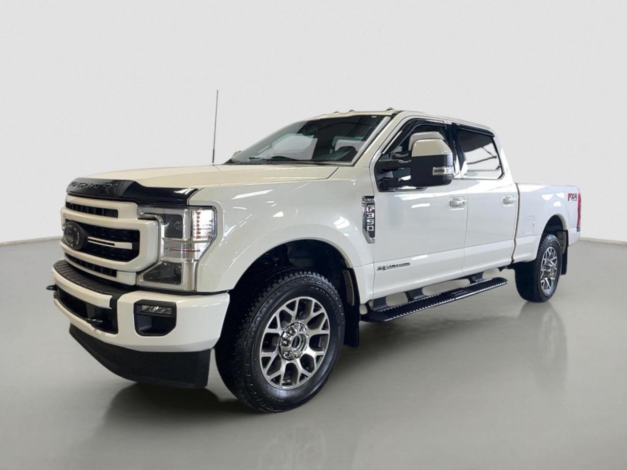 Used 2022 Ford F-350 Super Duty SRW LARIAT 4WD CREW CAB 6.75' BOX for sale in Moose Jaw, SK