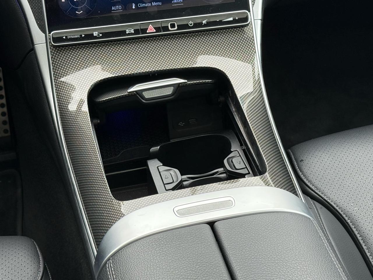 2022 Mercedes-Benz C300 AMG|NAVI|BACKUP - Photo #10