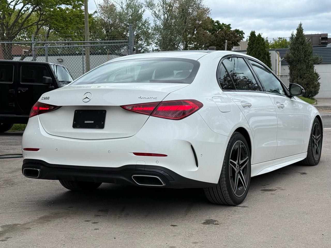 2022 Mercedes-Benz C300 AMG|NAVI|BACKUP - Photo #3