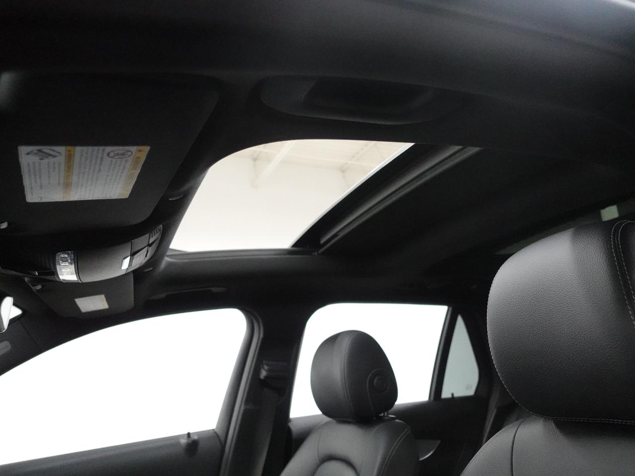 2021 Mercedes-Benz GLC-Class 4MATIC | Nav | Leather | Pano roof | BSM | CarPlay