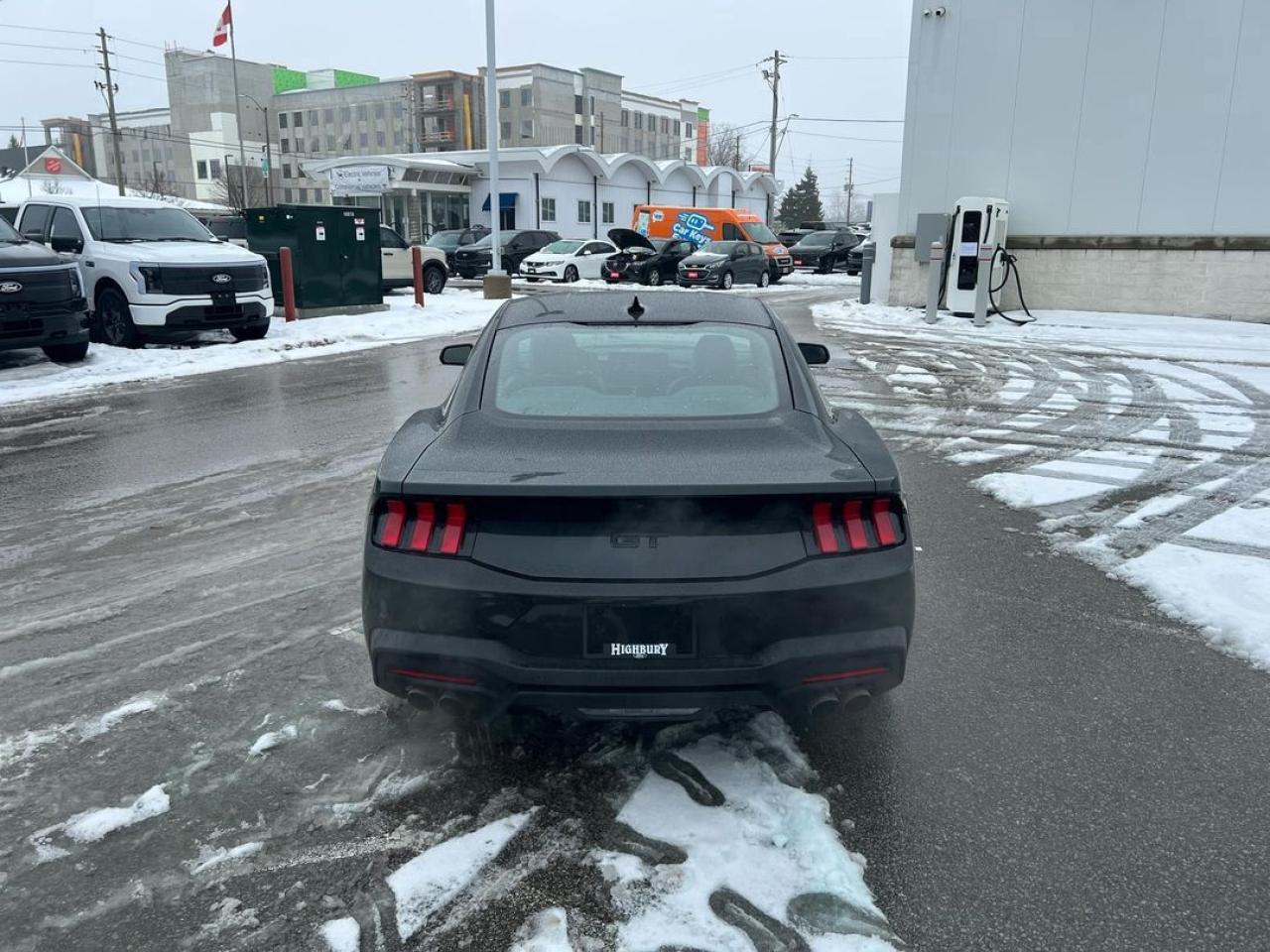 2025 Ford Mustang GT Fastback Photo8