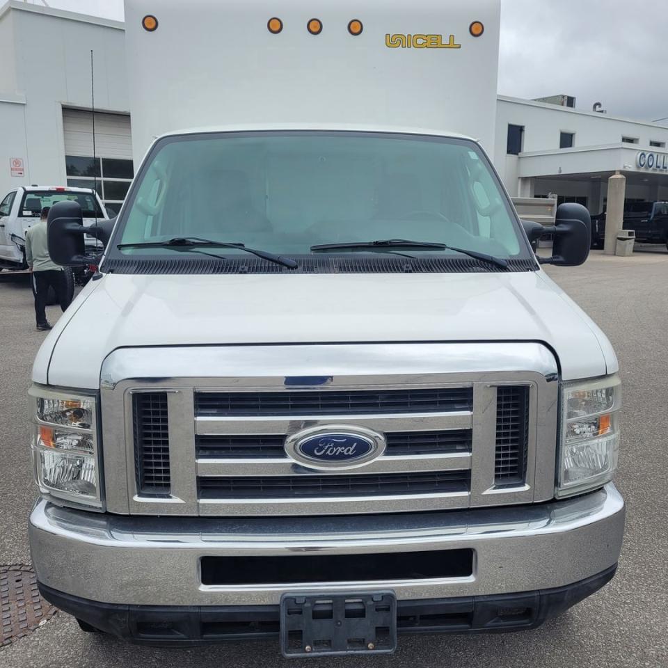 2011 Ford E350 SD Base Photo31
