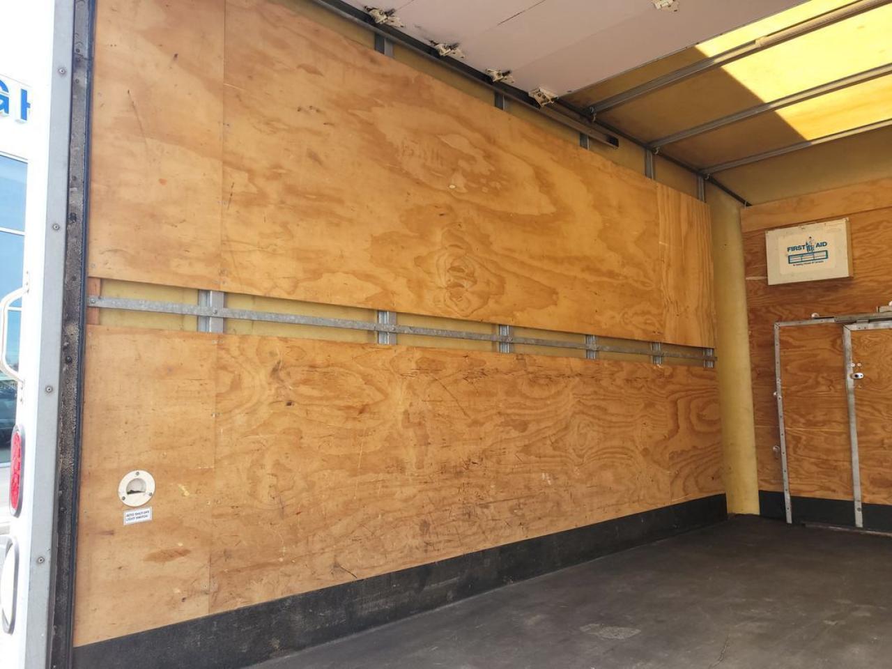 2011 Ford E350 SD Base Photo38