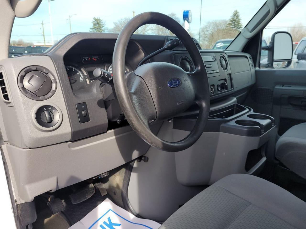 2011 Ford E350 SD Base Photo36