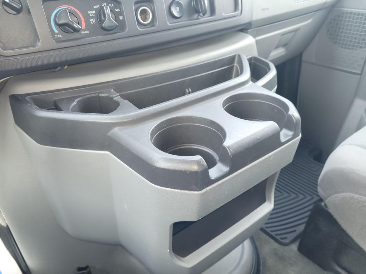 2011 Ford E350 SD Base Photo35