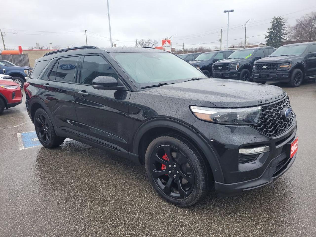 2022 Ford Explorer ST Photo28