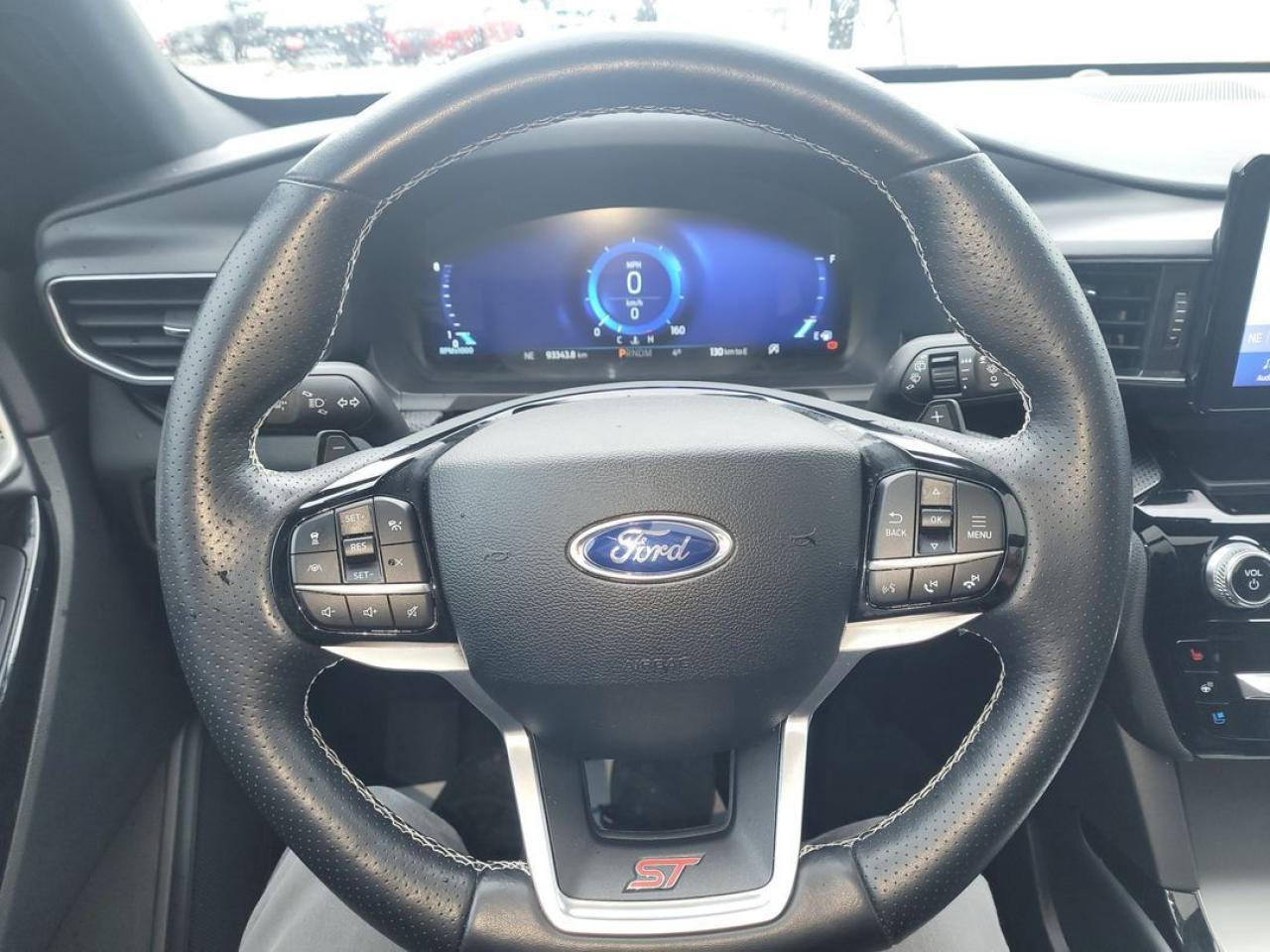 2022 Ford Explorer ST Photo36