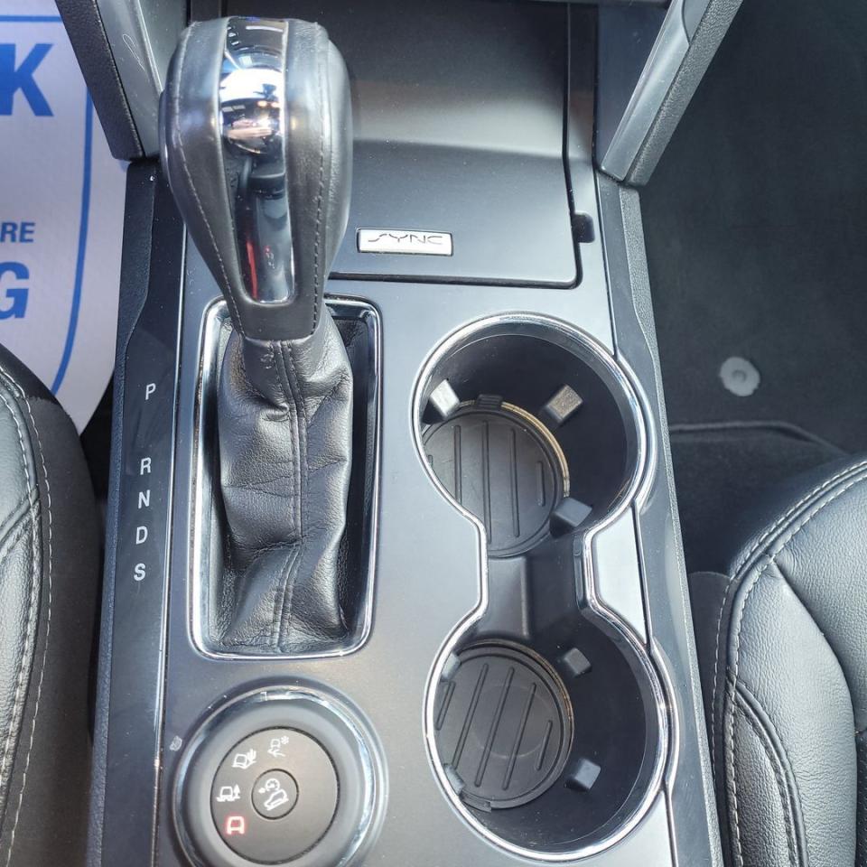 2019 Ford Explorer LIMITED Photo35
