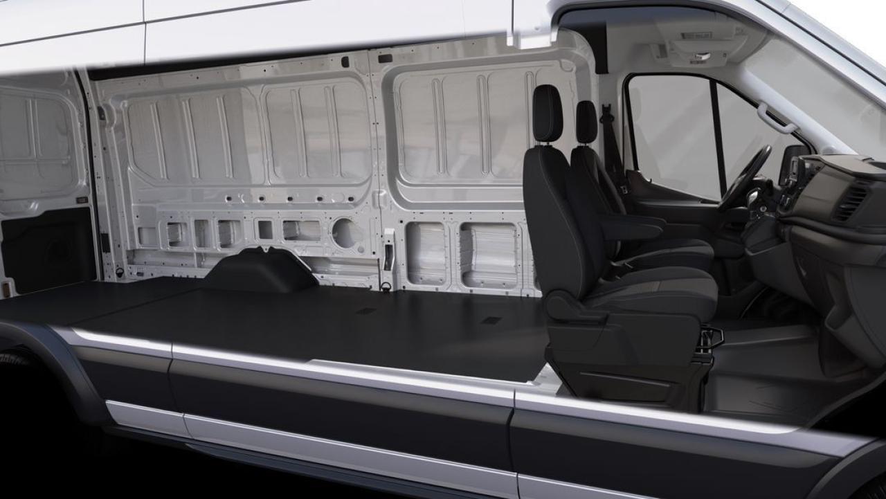 2025 Ford Transit Cargo Van Photo6