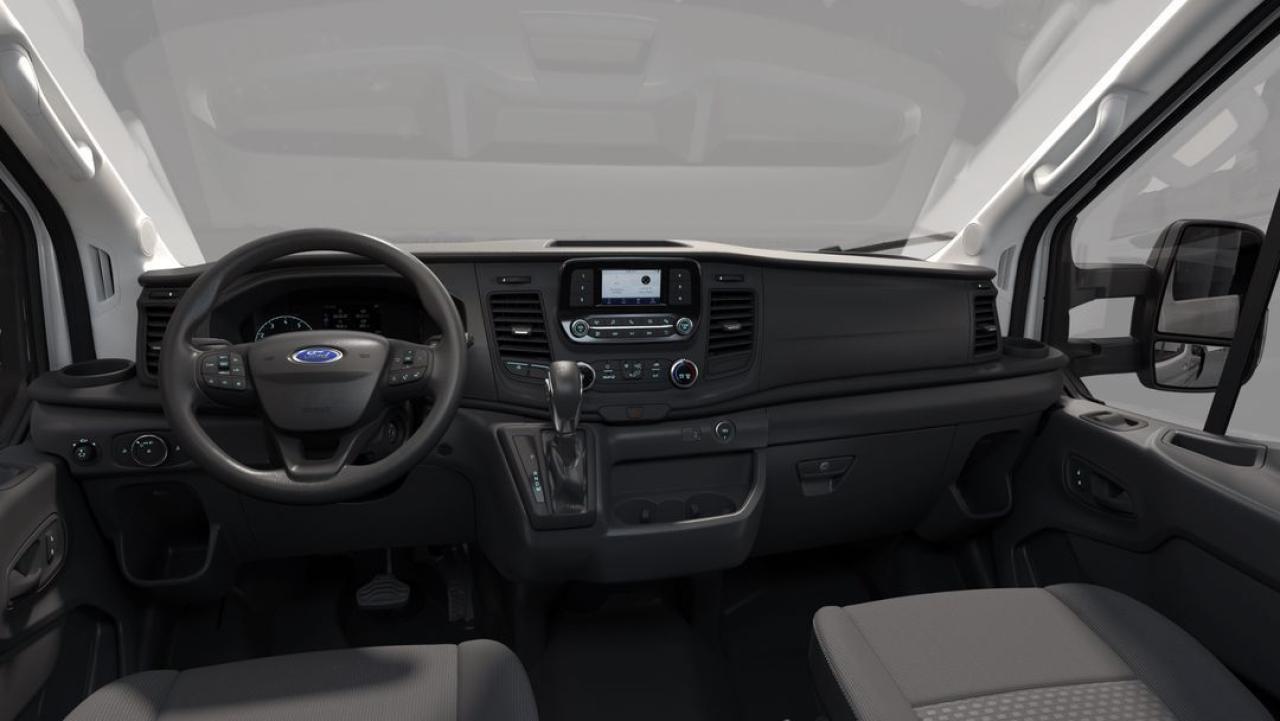 2025 Ford Transit Cargo Van Photo7