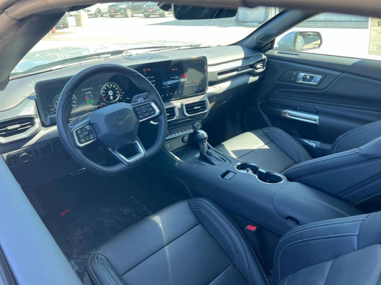 2025 Ford Mustang GT Premium Convertible Photo9
