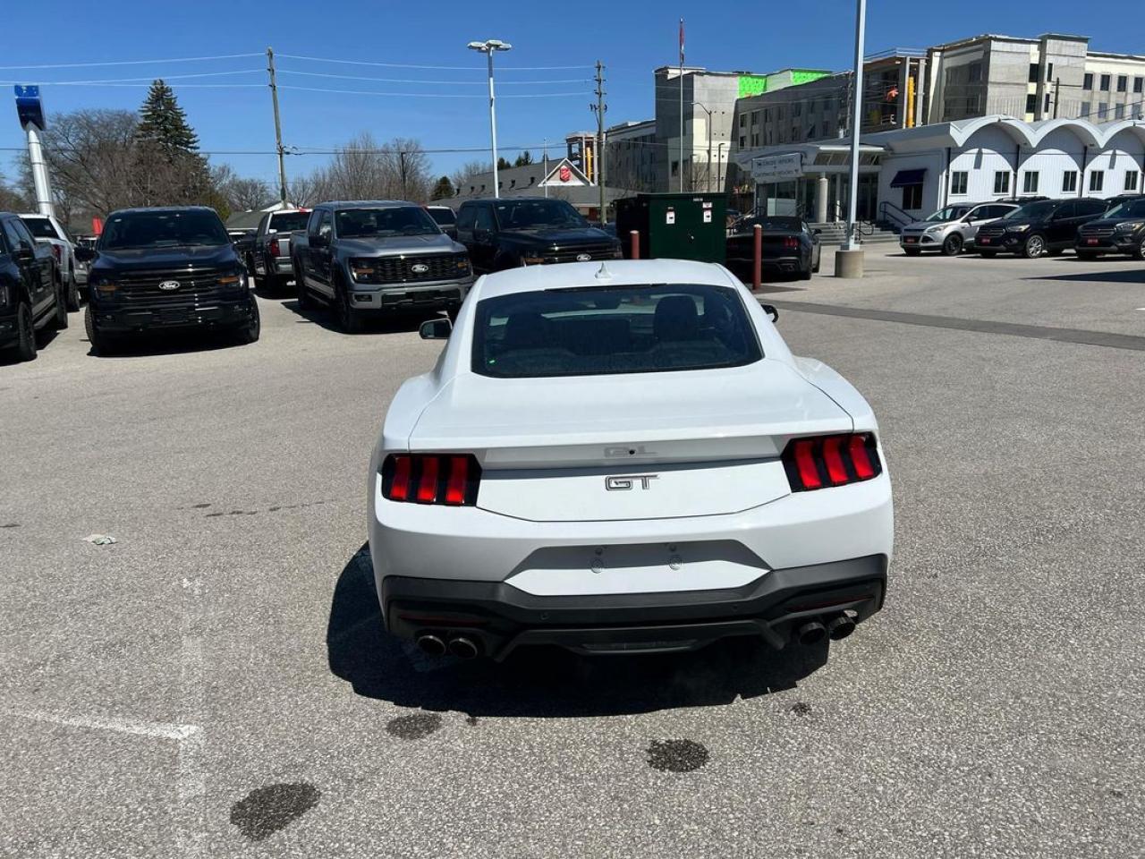 2025 Ford Mustang GT Premium Fastback Photo3