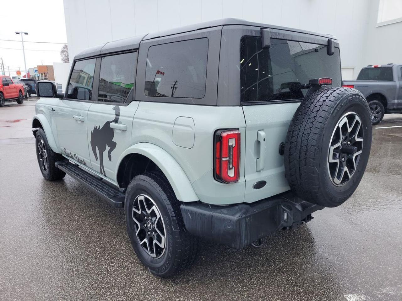 2021 Ford Bronco Outer Banks Photo22