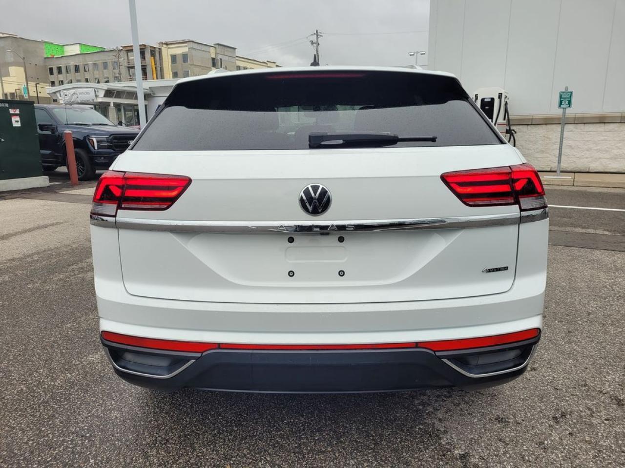 2023 Volkswagen Atlas Cross Sport Trendline Photo21