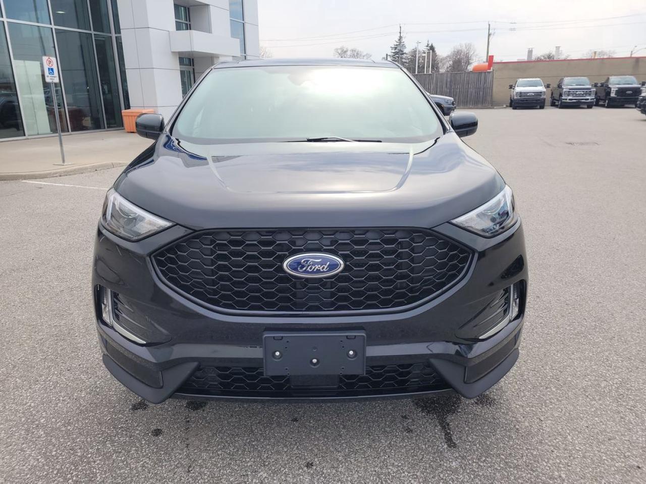2024 Ford Edge ST Line Photo26