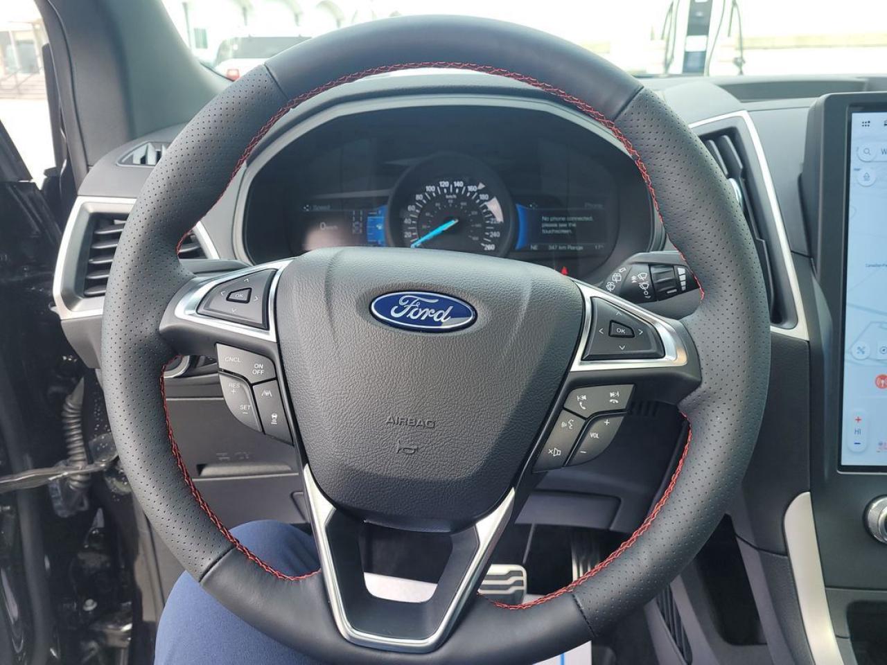 2024 Ford Edge ST Line Photo33