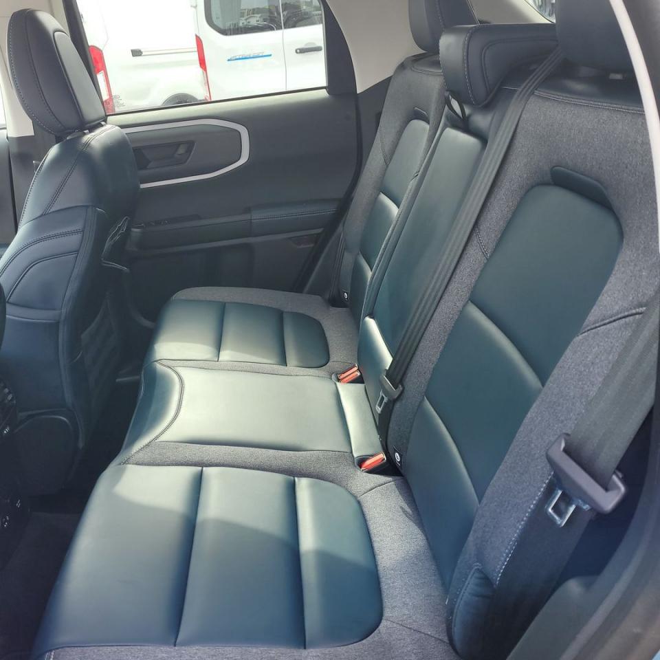 2022 Ford Bronco Sport Outer Banks Photo28