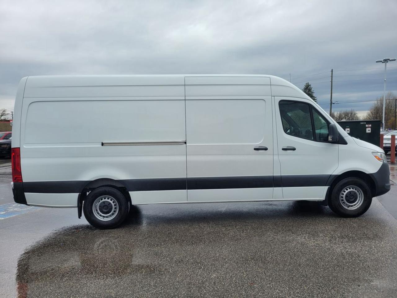 2023 Mercedes-Benz Sprinter 2500 Photo6