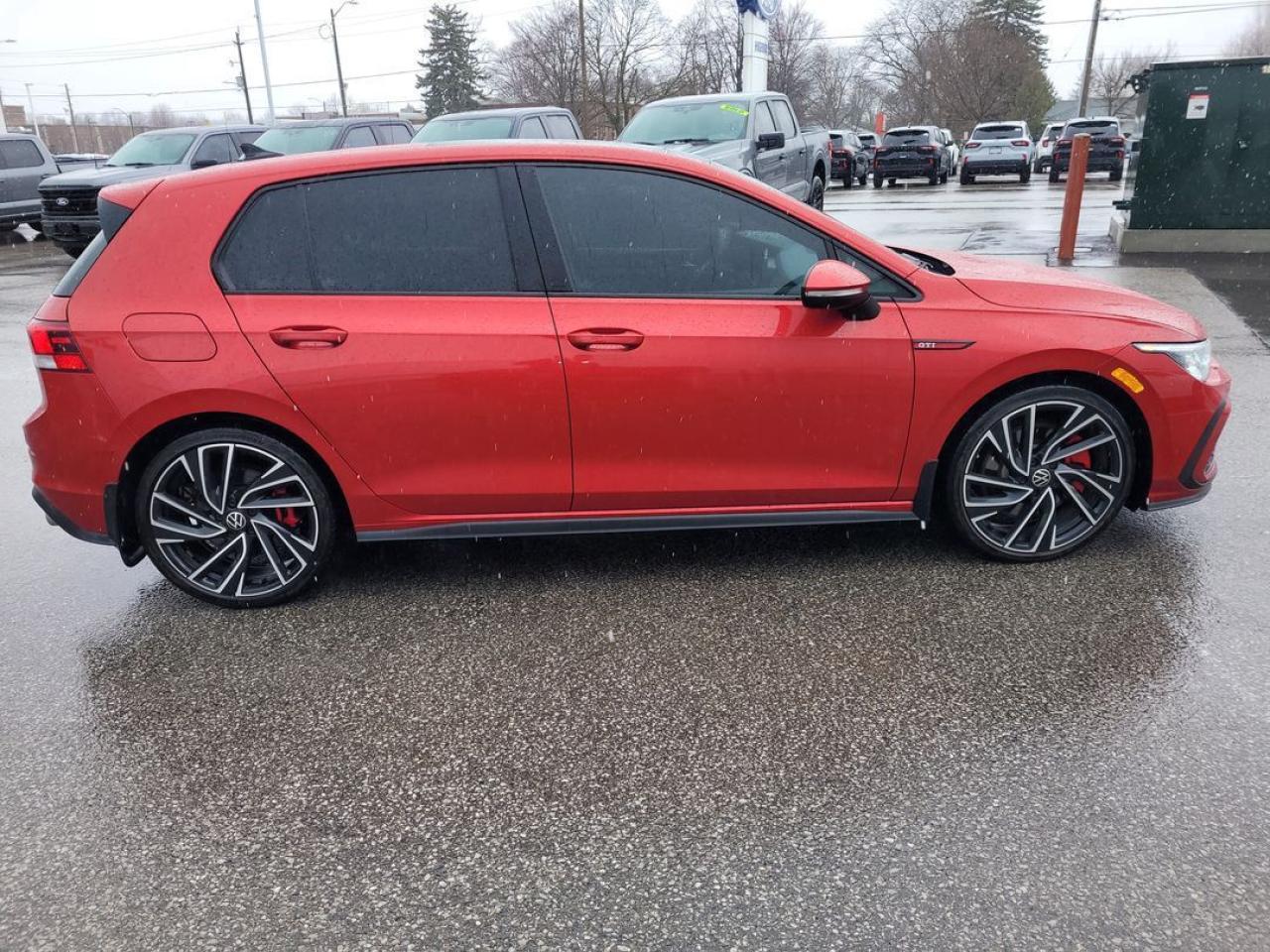 2022 Volkswagen Golf GTI Performance Photo20