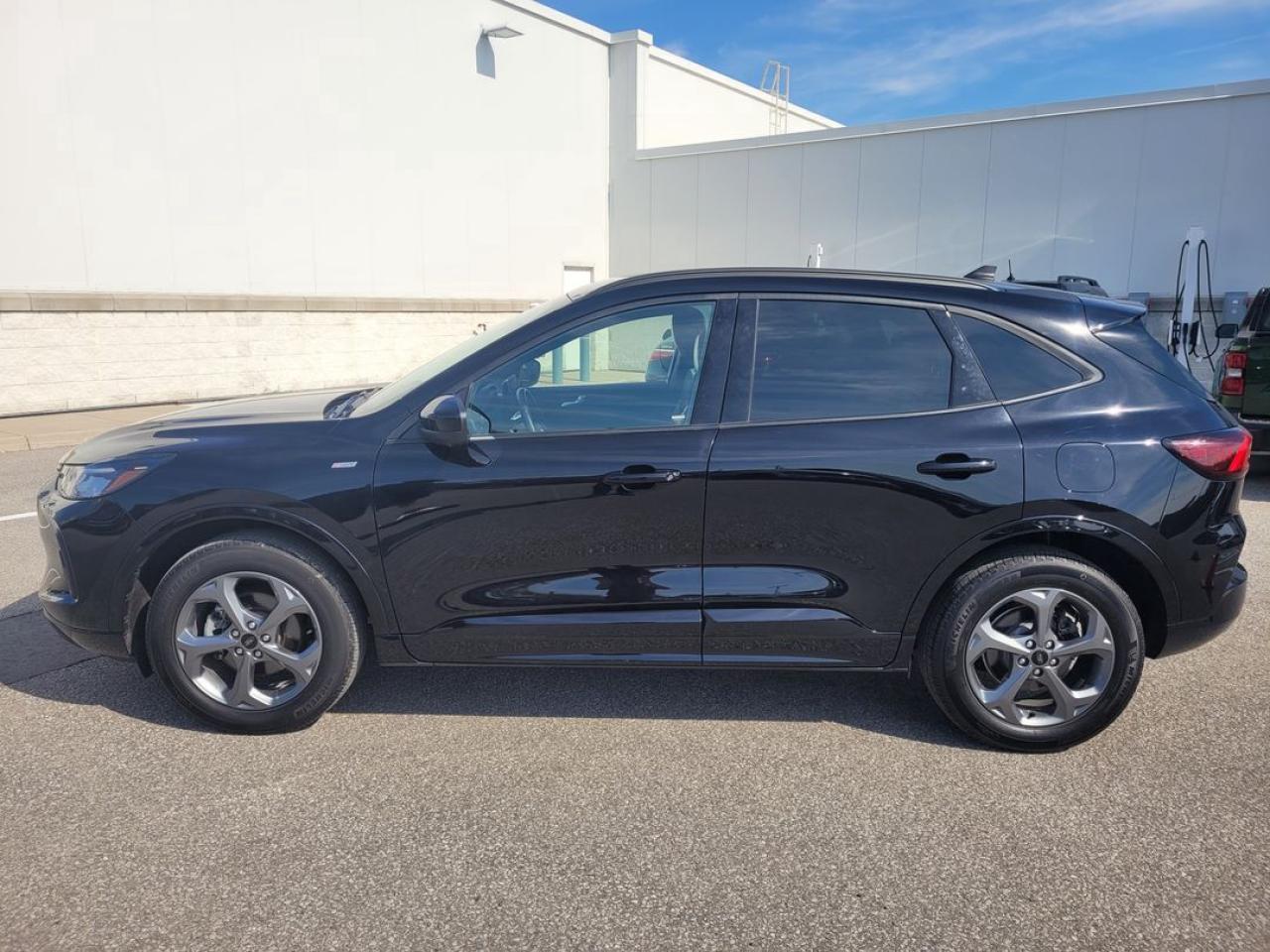 2023 Ford Escape ST-Line Select Photo19