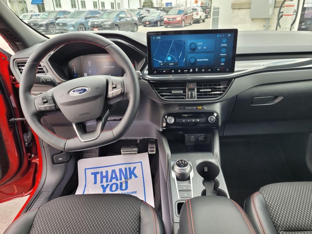 2024 Ford Escape ST-Line Photo30