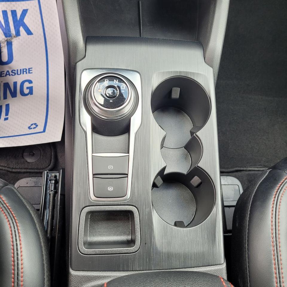 2024 Ford Escape ST-Line Photo35