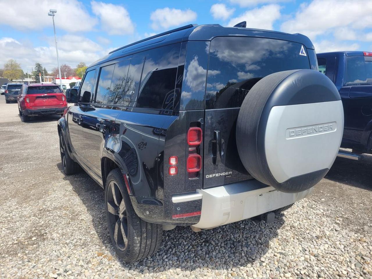 2022 Land Rover Defender 110 XS Edition Photo8