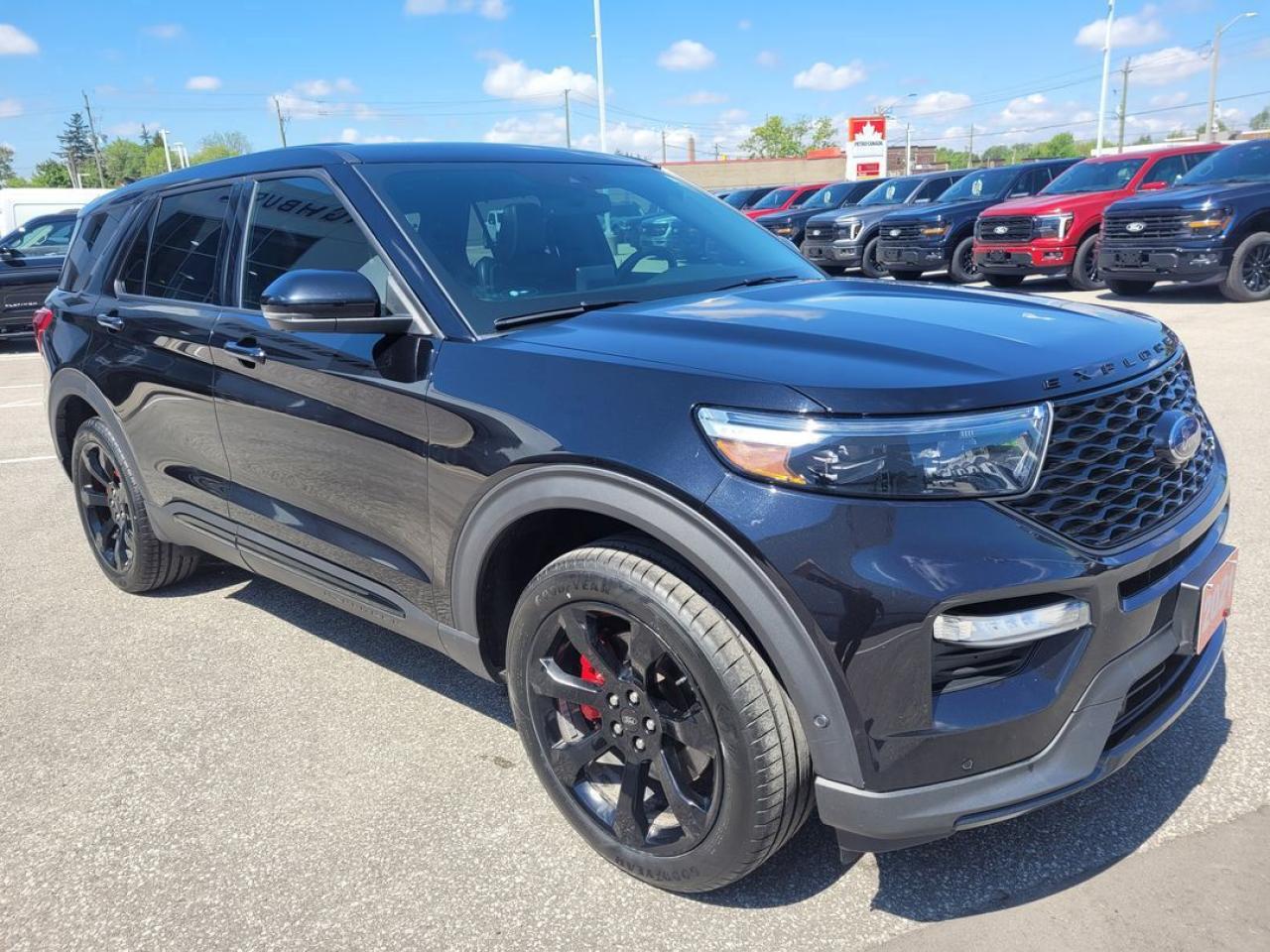 2021 Ford Explorer ST Photo28