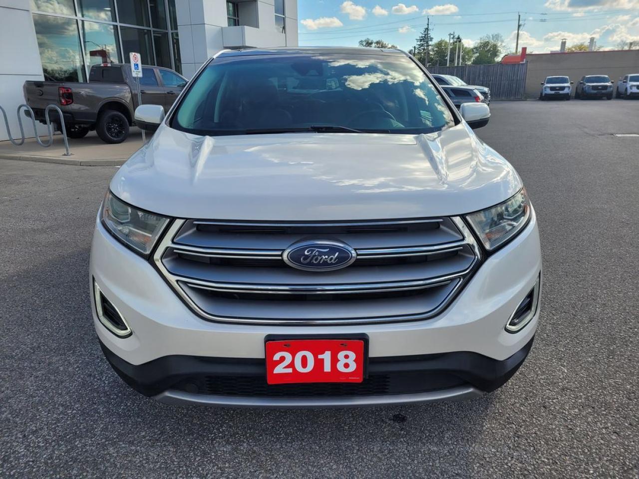 2018 Ford Edge Titanium Photo27