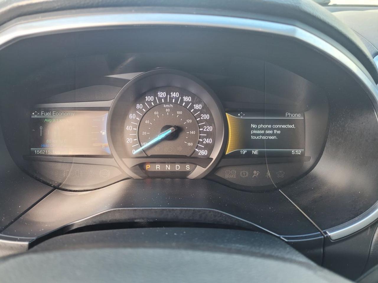 2018 Ford Edge Titanium Photo33