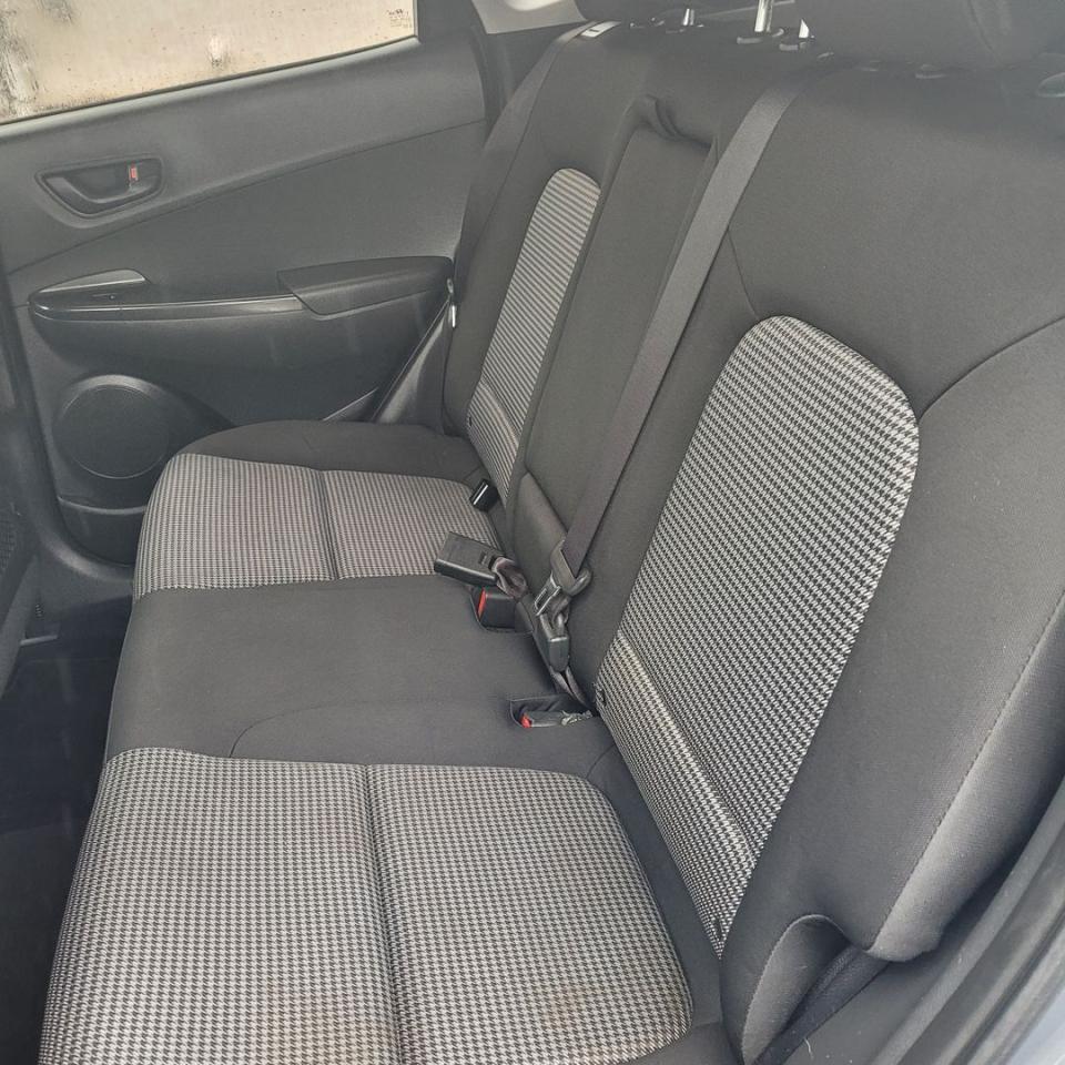 2018 Hyundai KONA Essential Photo27