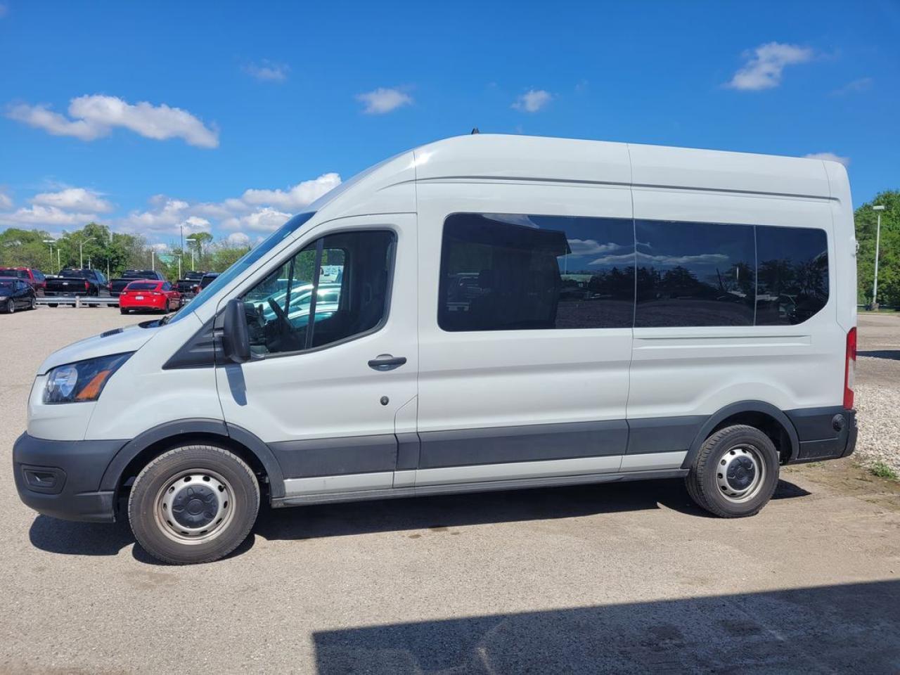 2024 Ford Transit T-350 XL Photo3