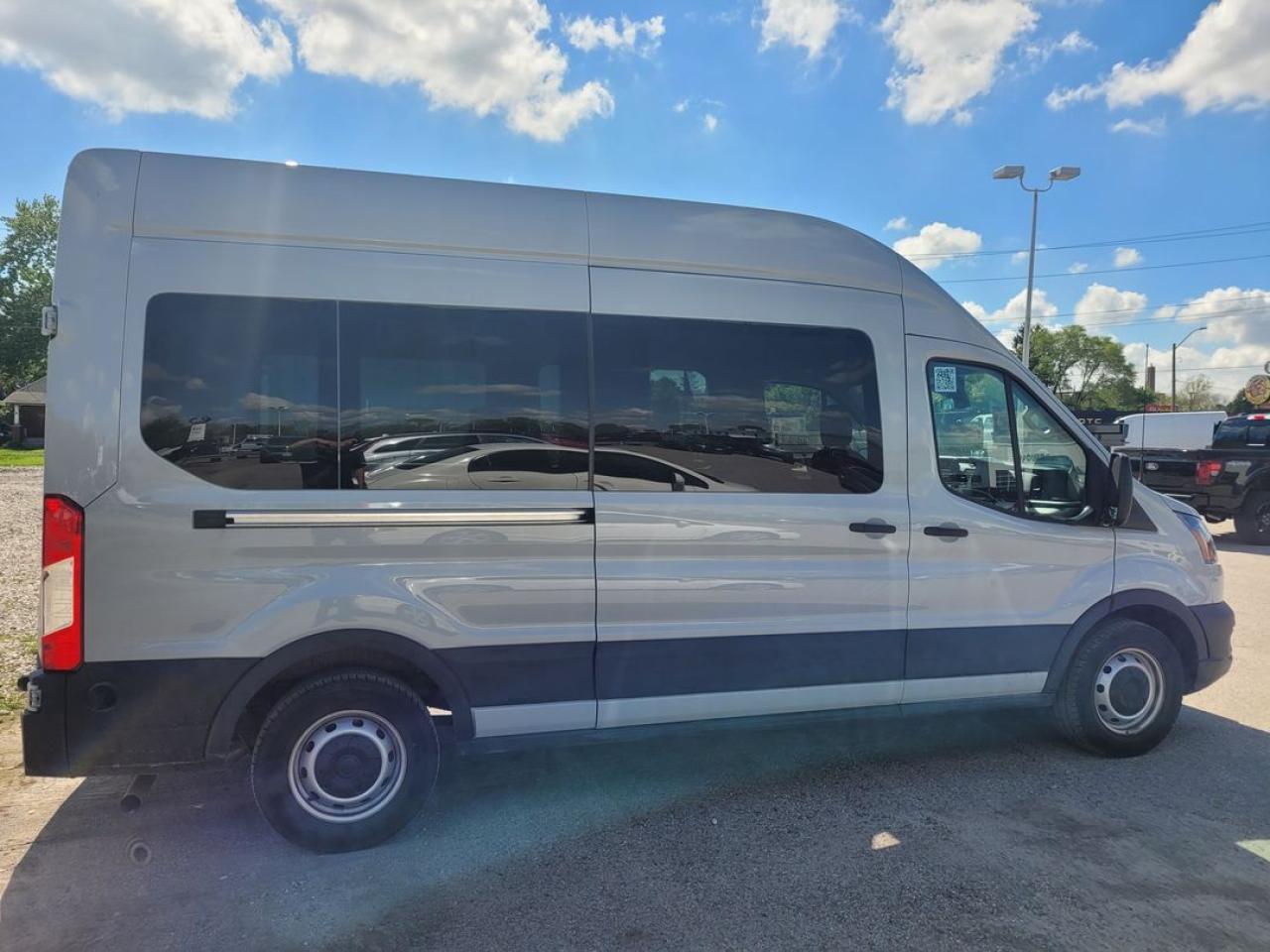 2024 Ford Transit T-350 XL Photo27
