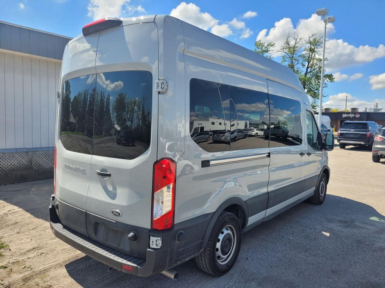 2024 Ford Transit T-350 XL Photo26