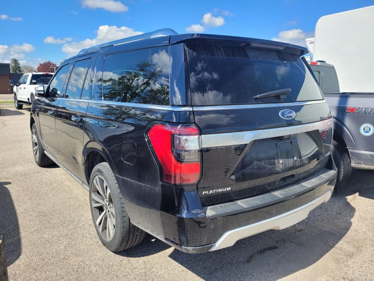 2021 Ford Expedition Max Platinum Photo8