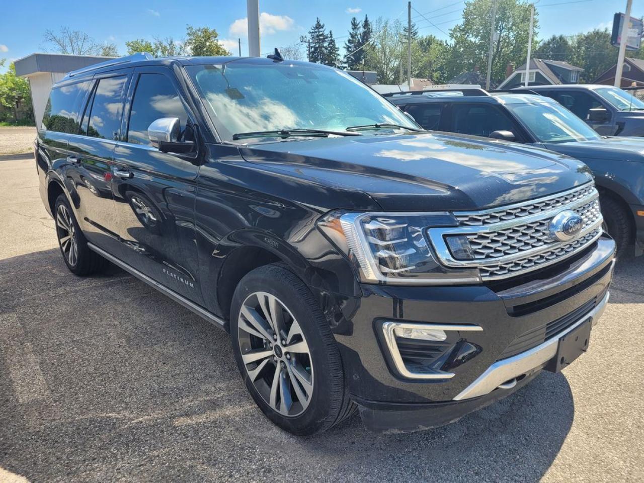 2021 Ford Expedition Max Platinum Photo10