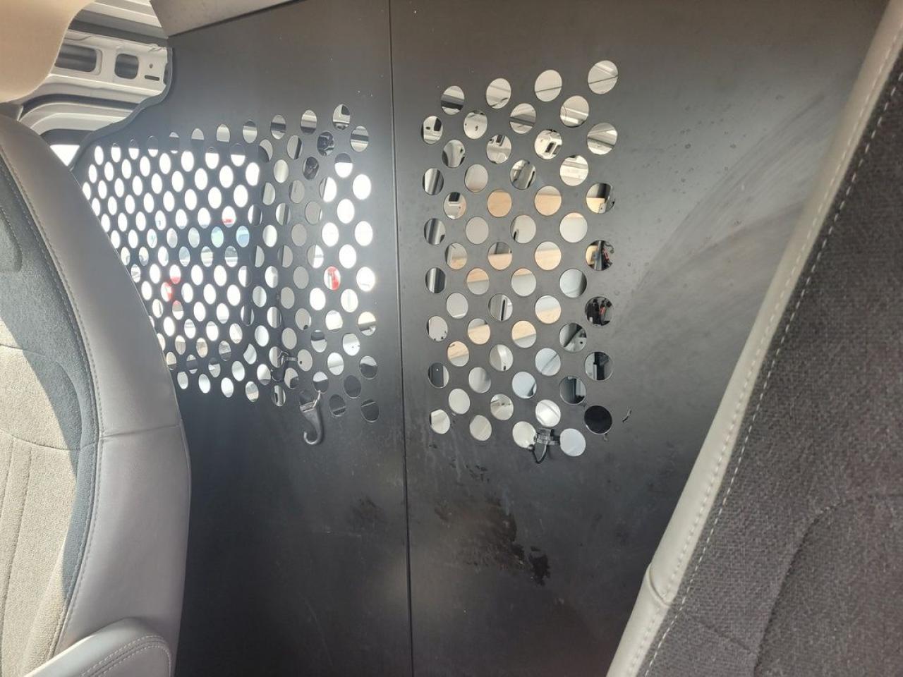 2023 GMC Savana 2500 Work Van Photo14