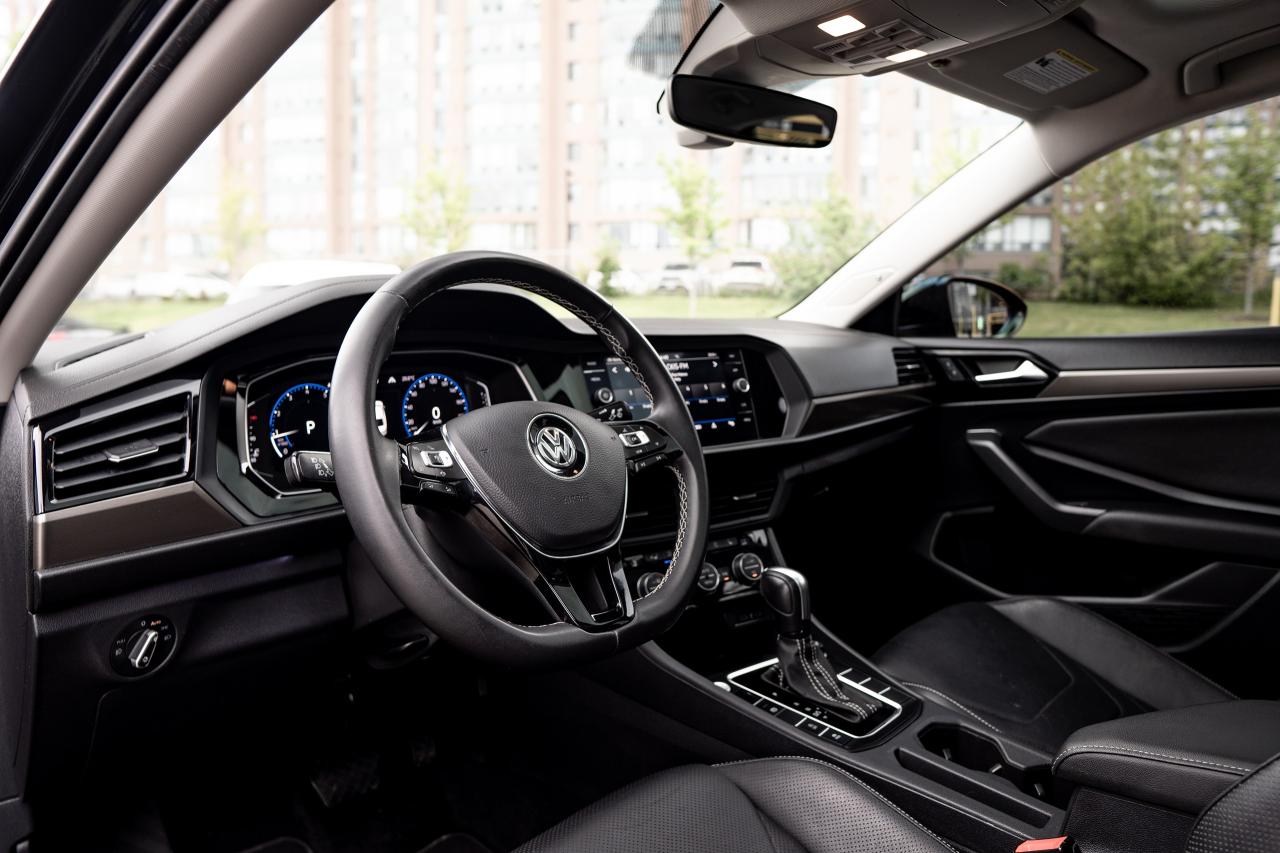 2021 Volkswagen Jetta Execline | NO ACCIDENT | CLEAN CARFAX | - Photo #7