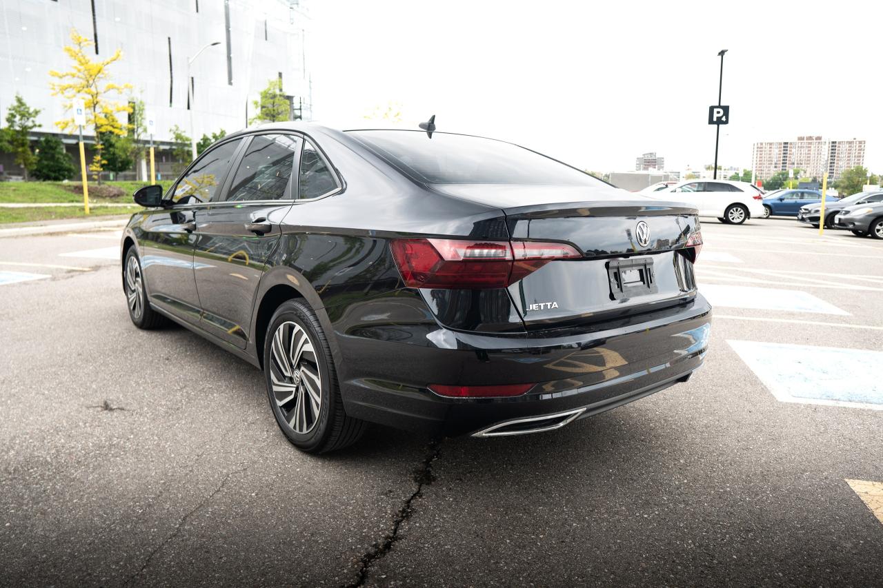 2021 Volkswagen Jetta Execline | NO ACCIDENT | CLEAN CARFAX | - Photo #6