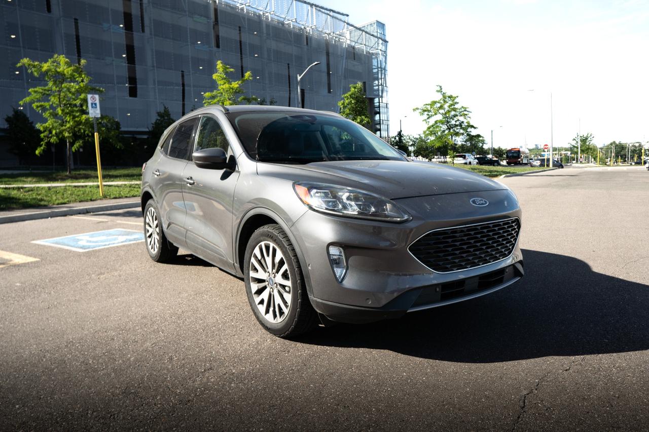 2021 Ford Escape Titanium Hybrid | NO ACCIDENT | CLEAN CARFAX | Photo2