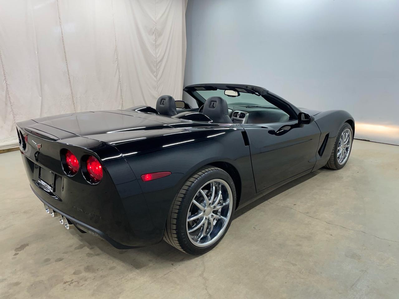 2005 Chevrolet Corvette 2dr Convertible Photo6