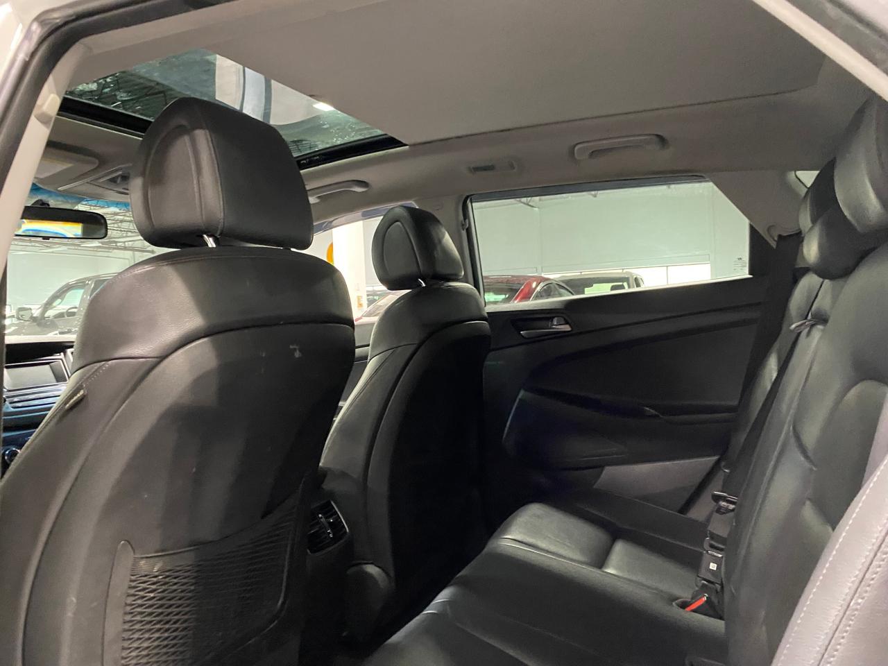 2017 Hyundai Tucson SE - Photo #16