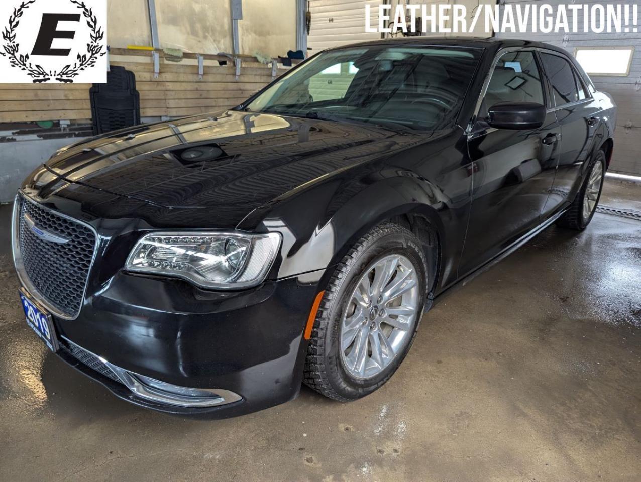 Used 2019 Chrysler 300 300 Touring NAVIGATION/PUSH BUTTON START!! for sale in Barrie, ON