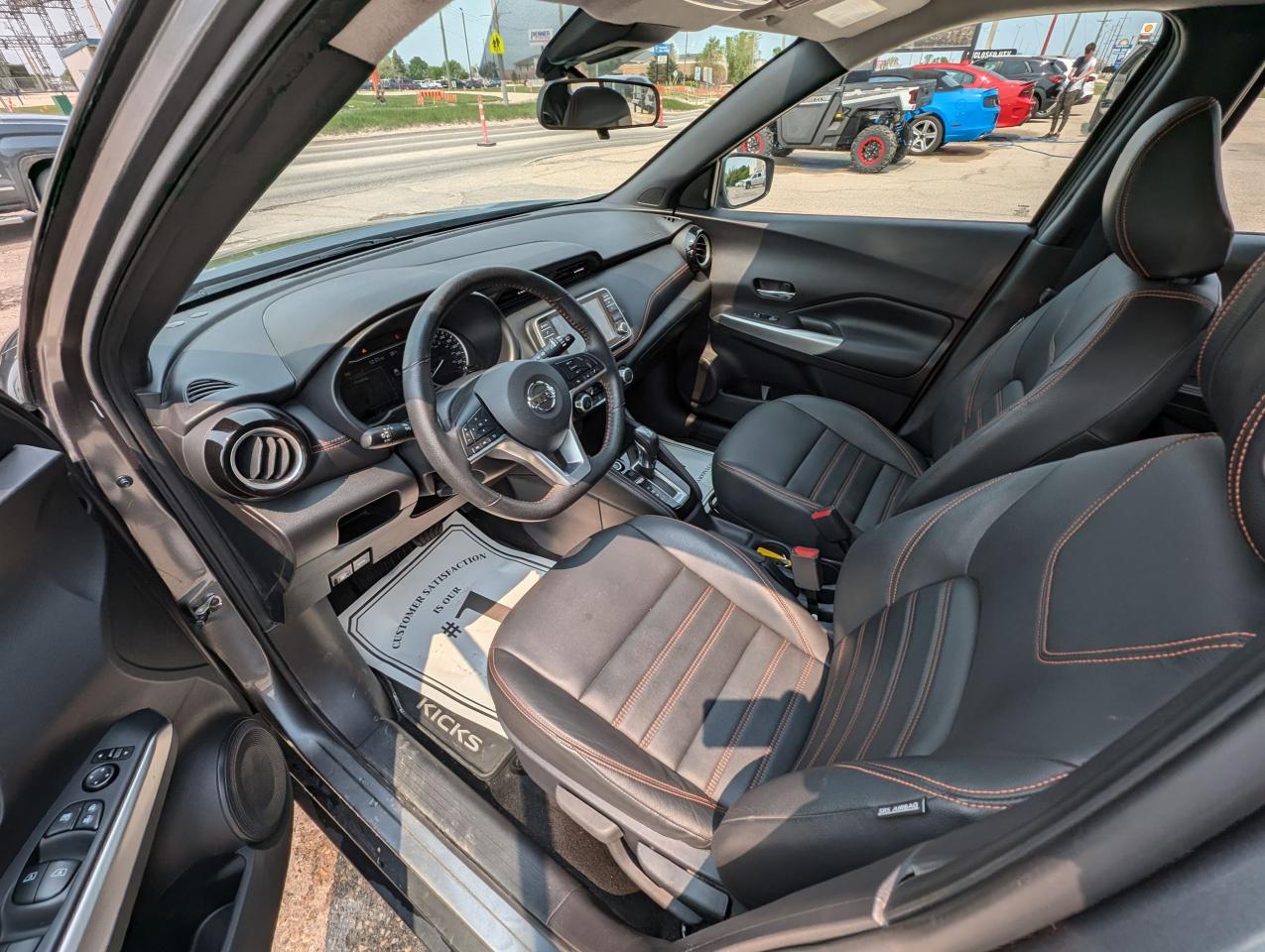 2020 Nissan Kicks SR | Command Start | Heated Seats - Photo #10