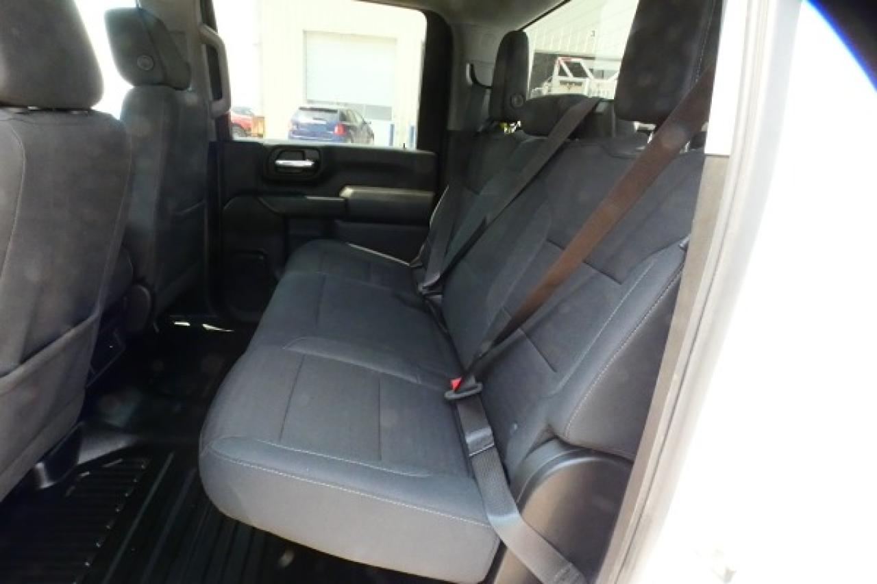 2024 Chevrolet Silverado 3500 Work Truck w/Power cloth seats, BUC - Photo #9